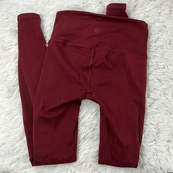Lululemon Reveal 7/8 Tight Deep Rouge - Picture 6 of 6